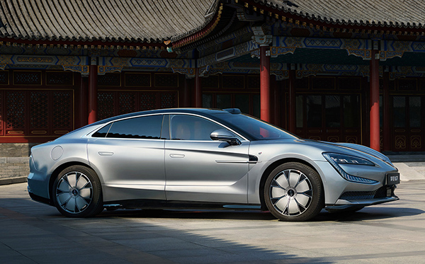 比亞迪仰望U7.jpg 比亞迪仰望U7.jpg